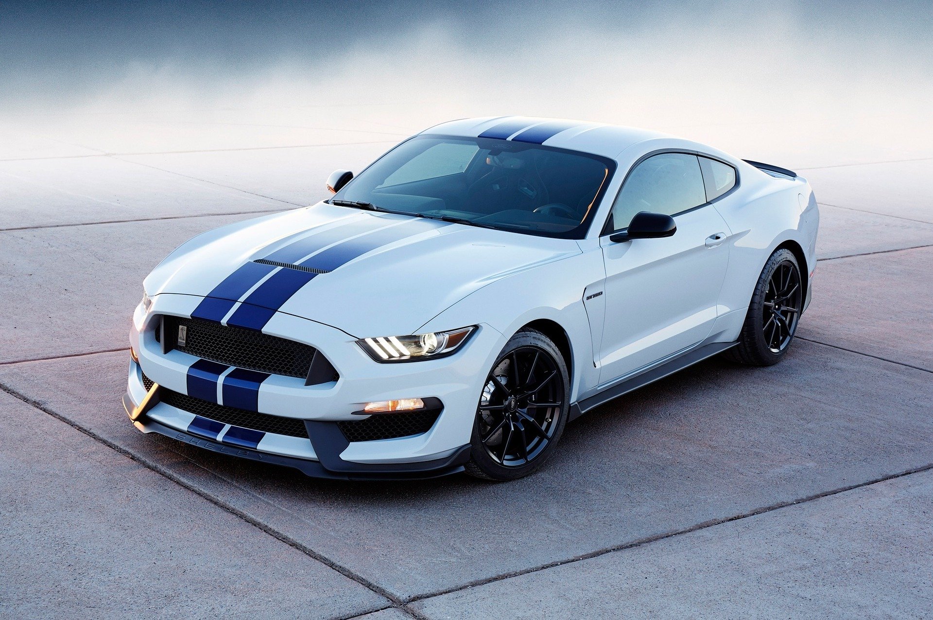 car (1)